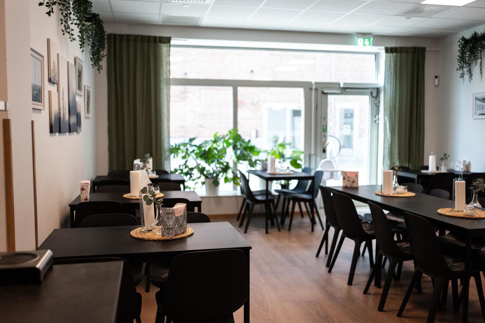 Ahlgrens Hotell Bed & Breakfast Евле Экстерьер фото